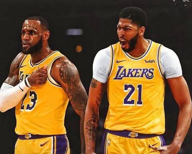 bet365中文版app下载 - 浓眉哥迎来七赛季高光表现，湖人球迷沸腾！